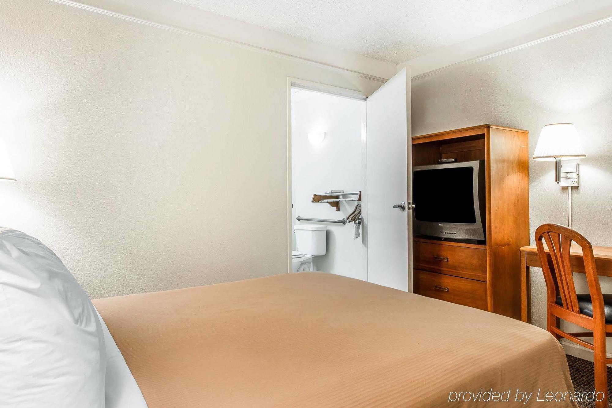 Quality Inn สต็อกตัน ภายนอก รูปภาพ