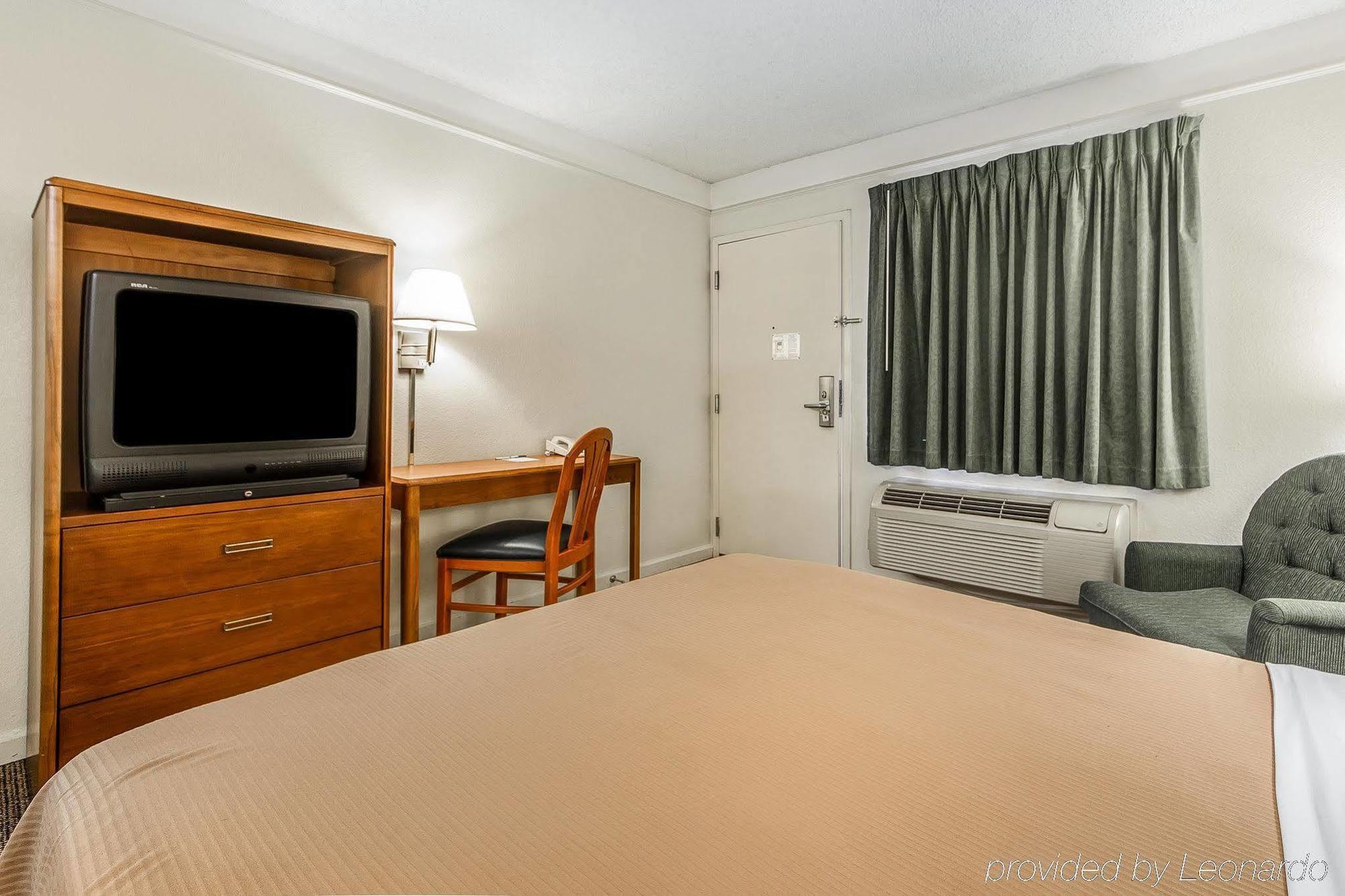 Quality Inn สต็อกตัน ภายนอก รูปภาพ
