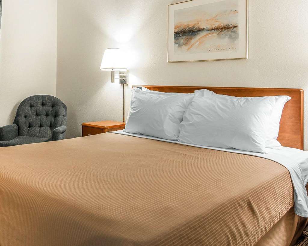 Quality Inn สต็อกตัน ห้อง รูปภาพ